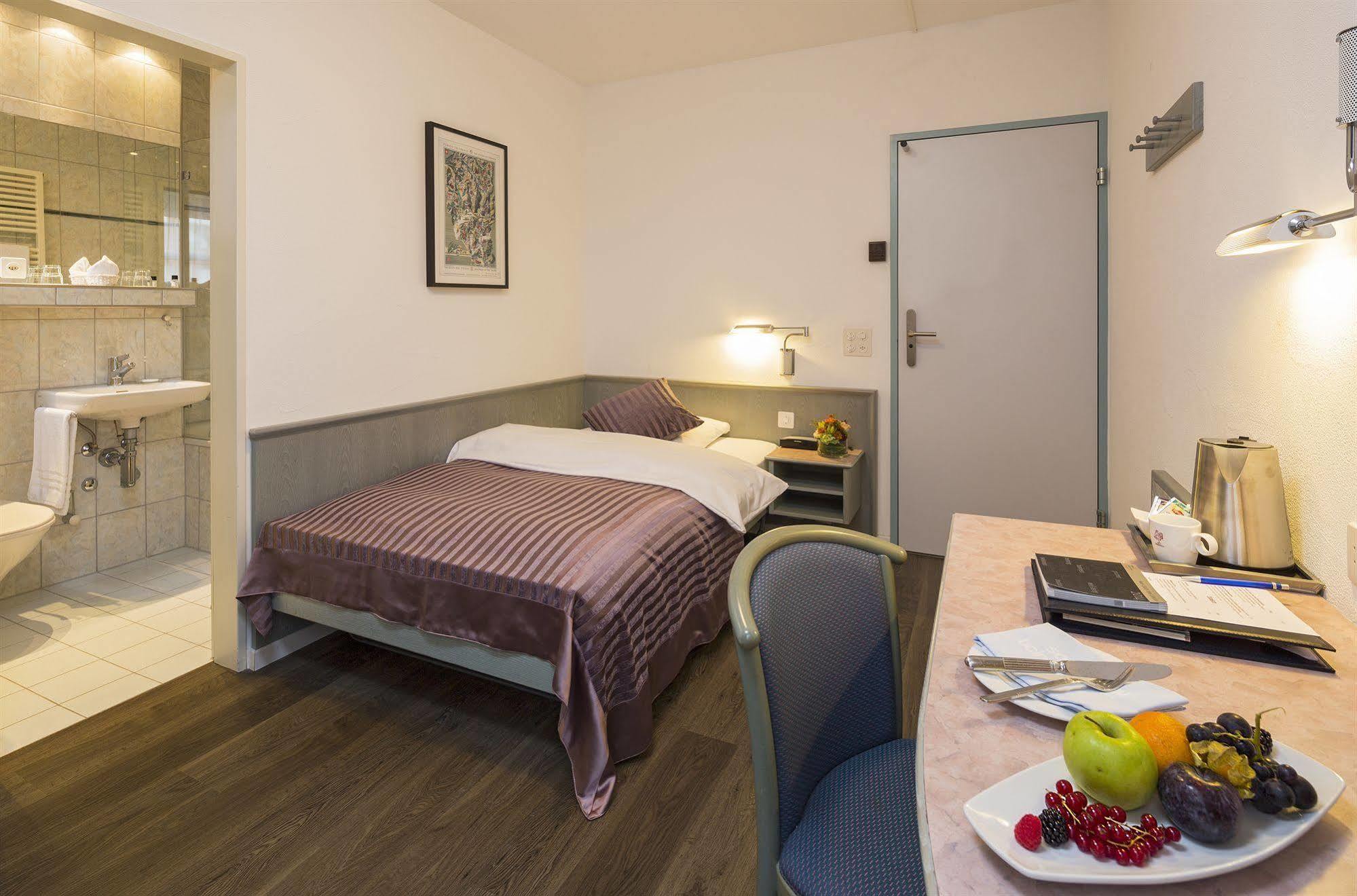 Sommerau-Ticino Swiss Quality Hotel Dietikon Exterior photo